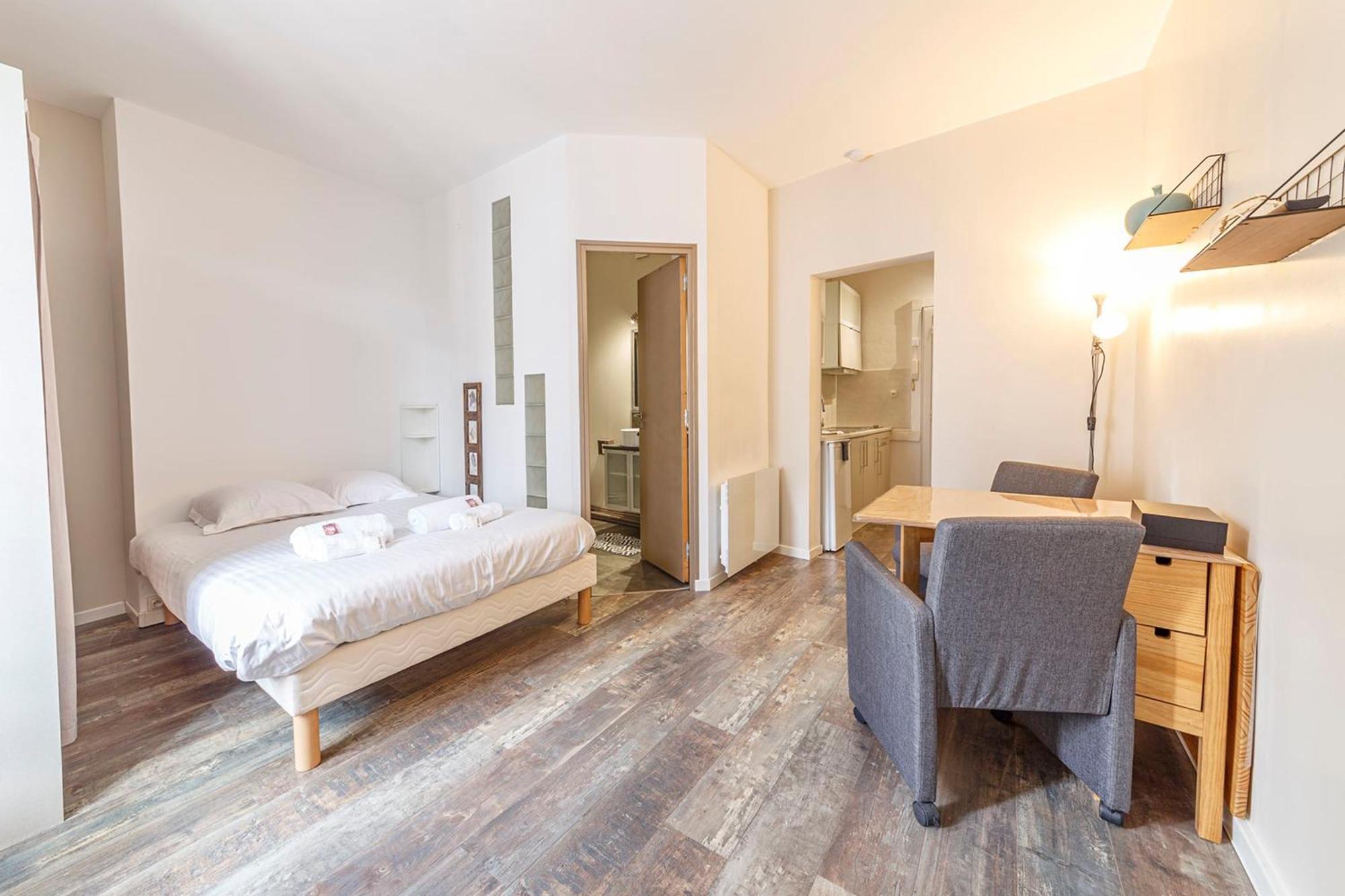 Le Garnier - Studio Au Coeur De La Doutre Appartement Angers Buitenkant foto