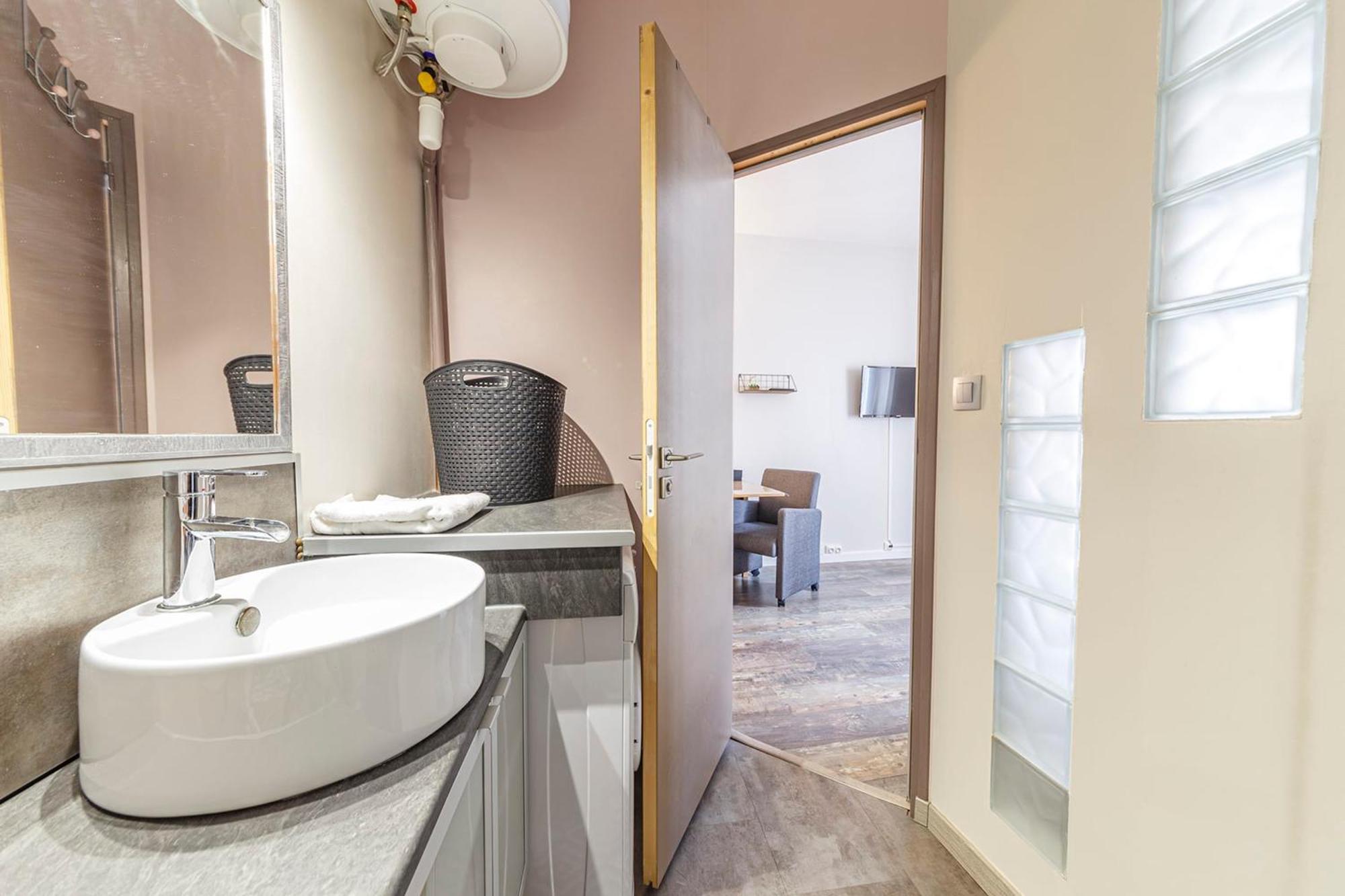 Le Garnier - Studio Au Coeur De La Doutre Appartement Angers Buitenkant foto